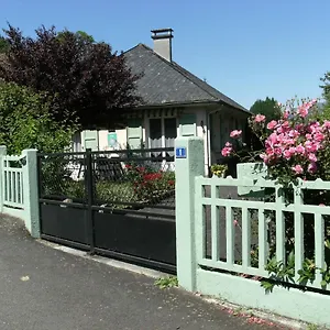 Chez Léontine Vic-sur-Cère