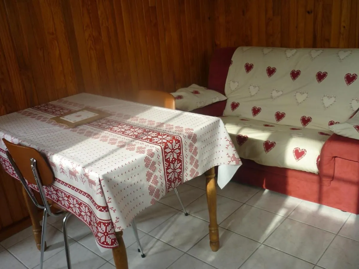 Les Petunias Apartment Vic-sur-Cere